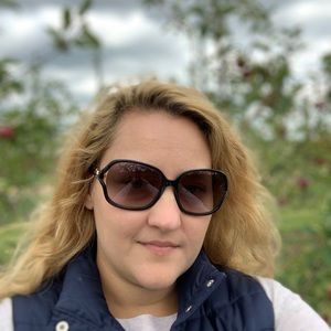 Meet your Posher, Sam